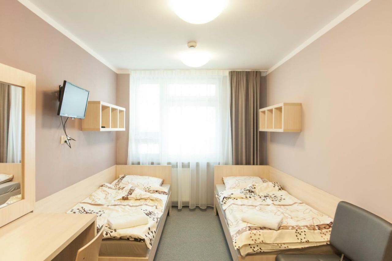 Strumyk Hostel คราคูฟ ภายนอก รูปภาพ